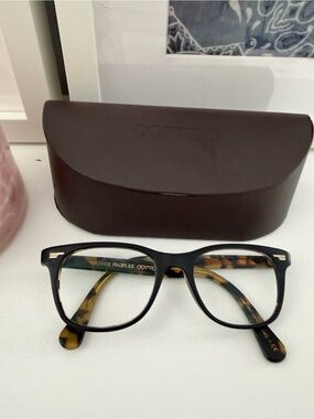 Oliver Peoples Tortoiseshell Temple Eyewear with Black Accents